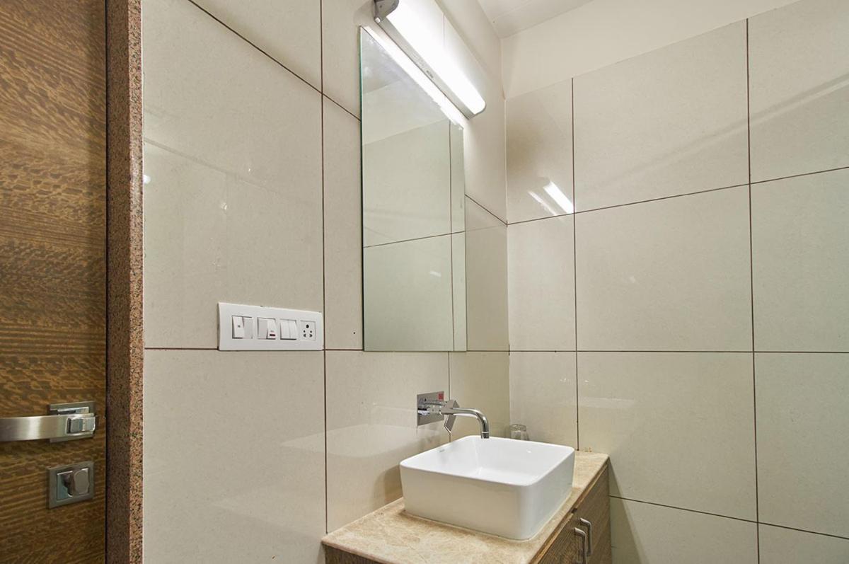 Hotel Gormoh Ahmadabad Zewnętrze zdjęcie